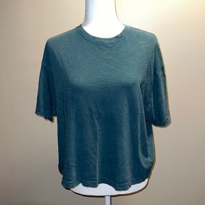 Universal thread boxy tee